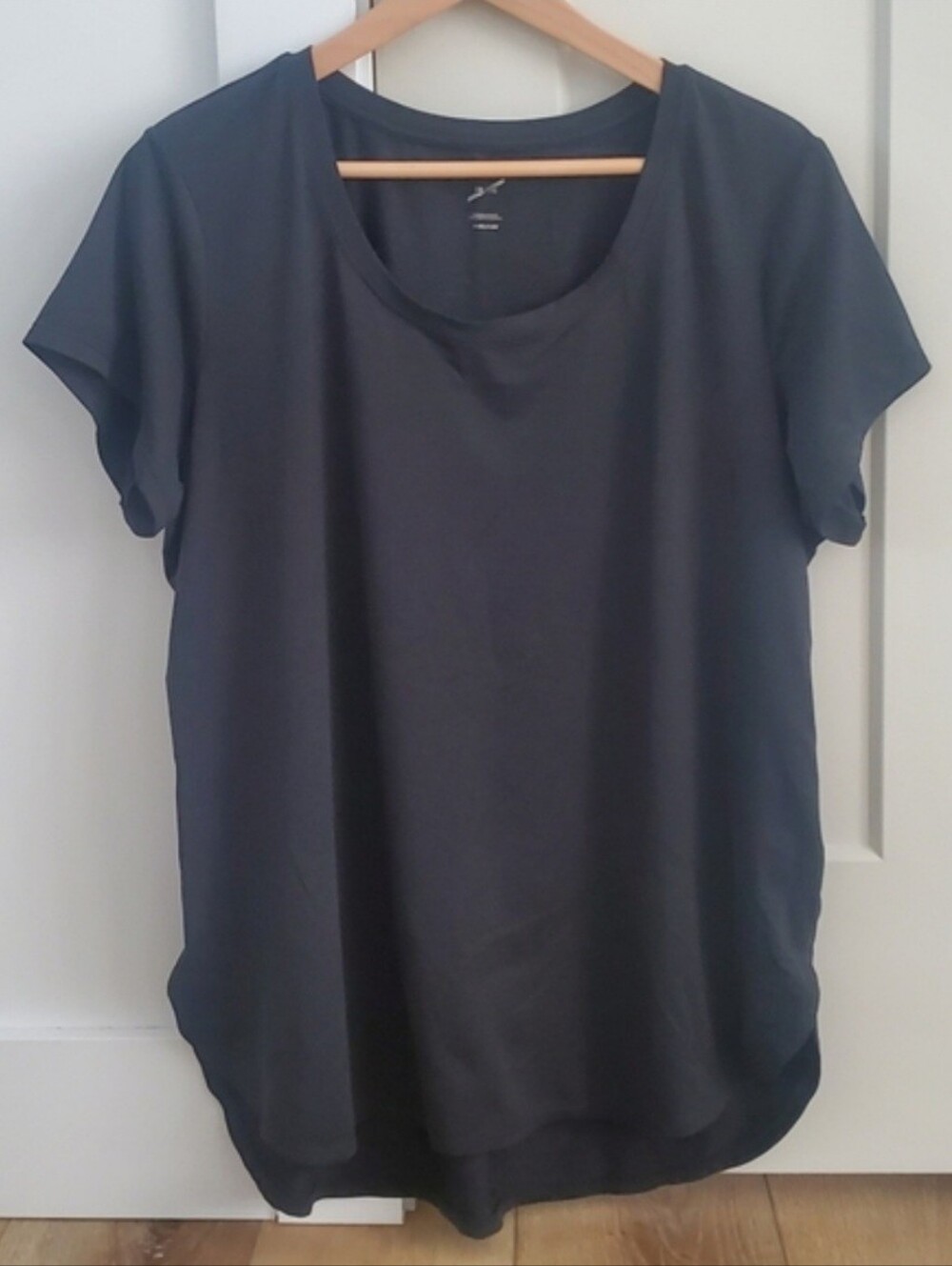 Athletic Short Sleeve Top
